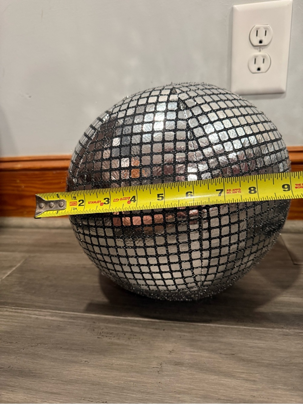Silver Sequin Pouf Ottoman/Couch Pillows-Disco Balls. - Picture 4 of 6
